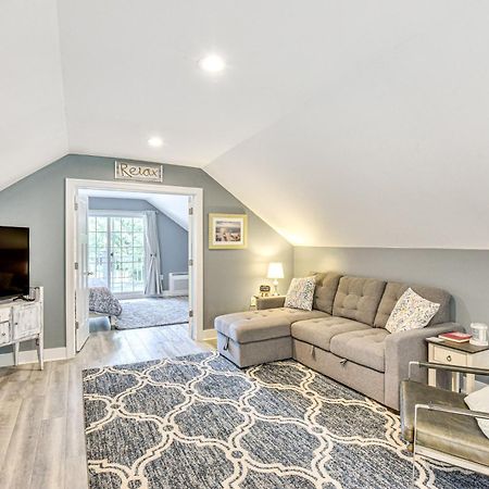 Benton Harbor Apt With Balcony And Shared Fire Pit Εξωτερικό φωτογραφία